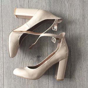 Tan heels!
